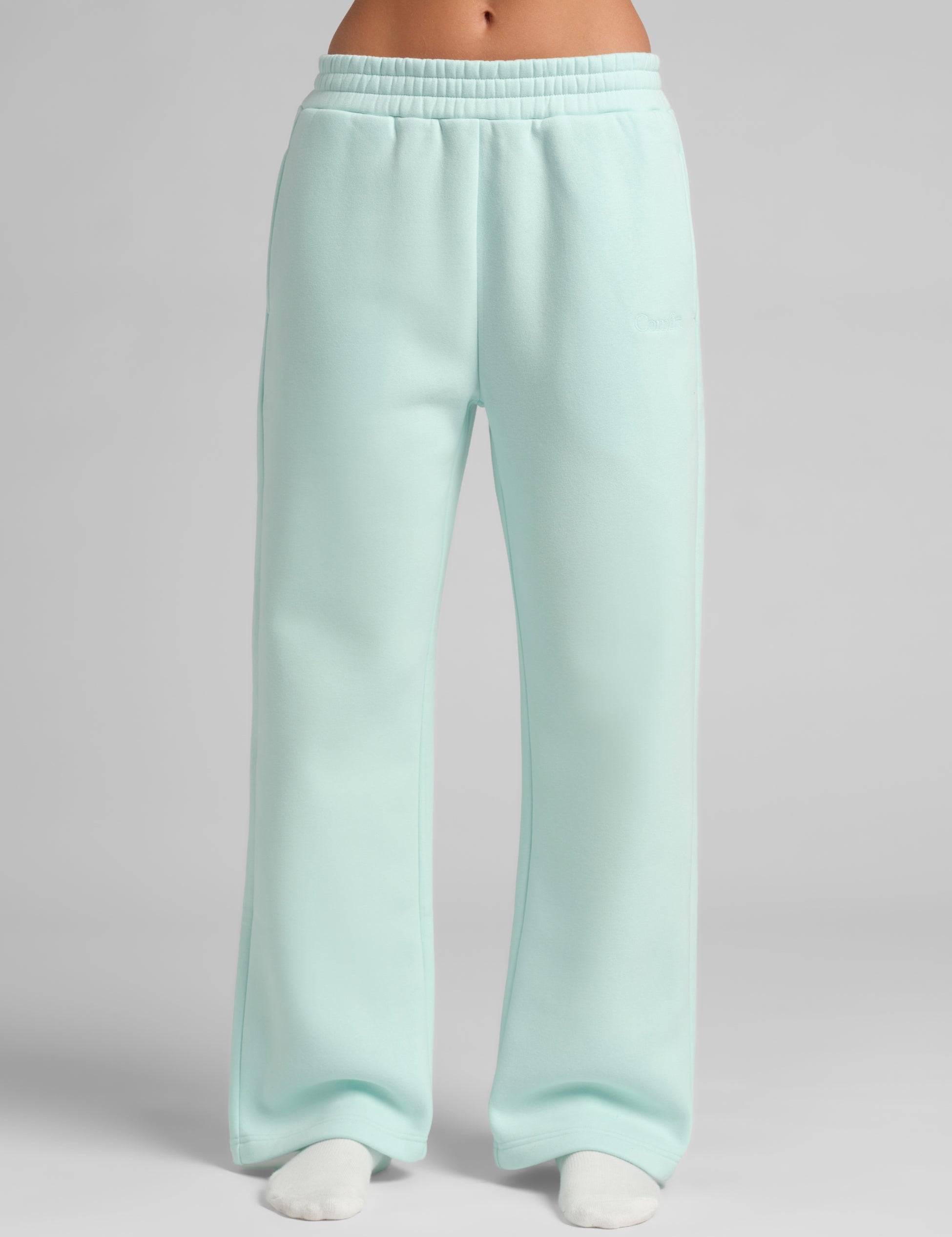 Signature Straight Leg Sweatpants