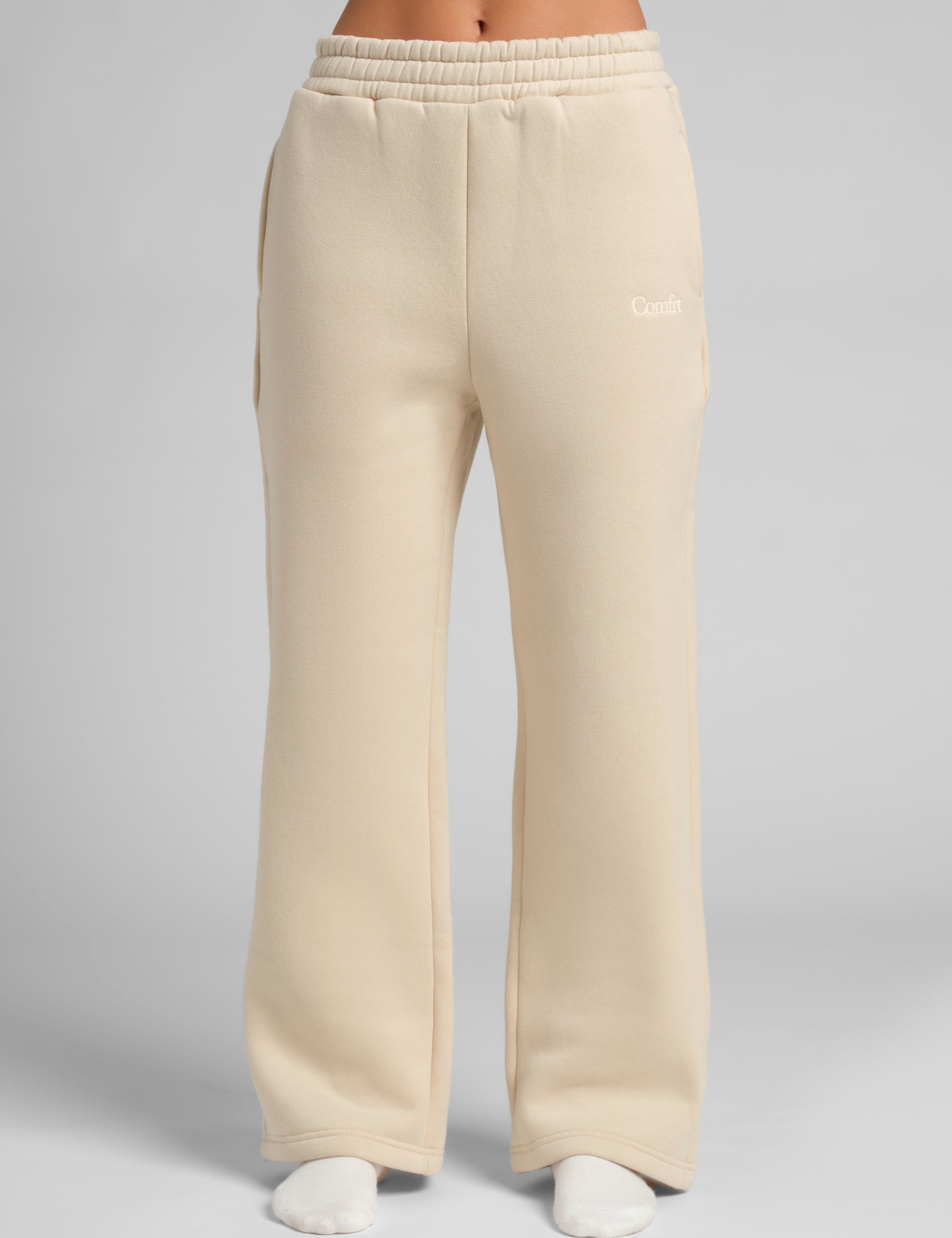 Signature Straight Leg Sweatpants