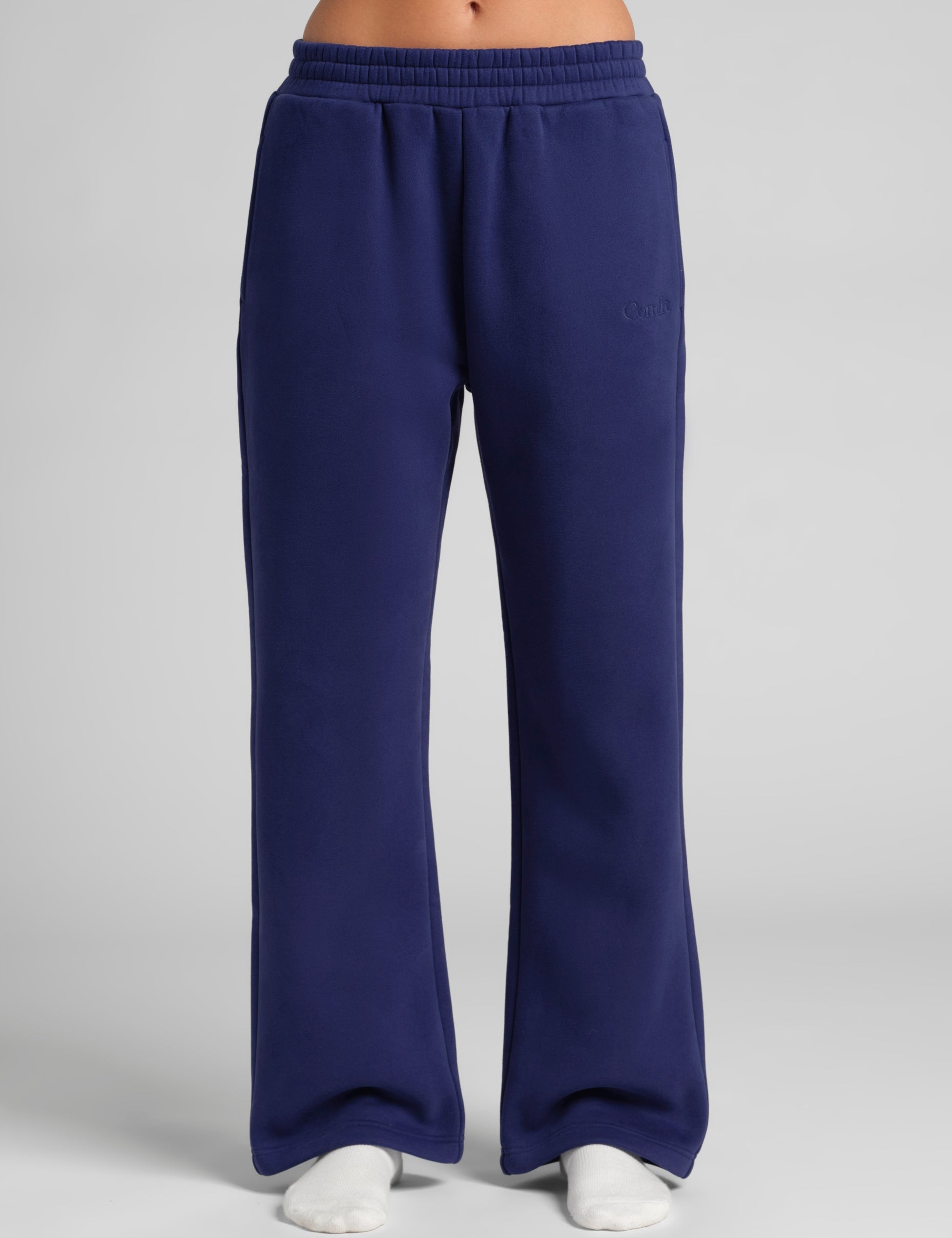 Signature Straight Leg Sweatpants
