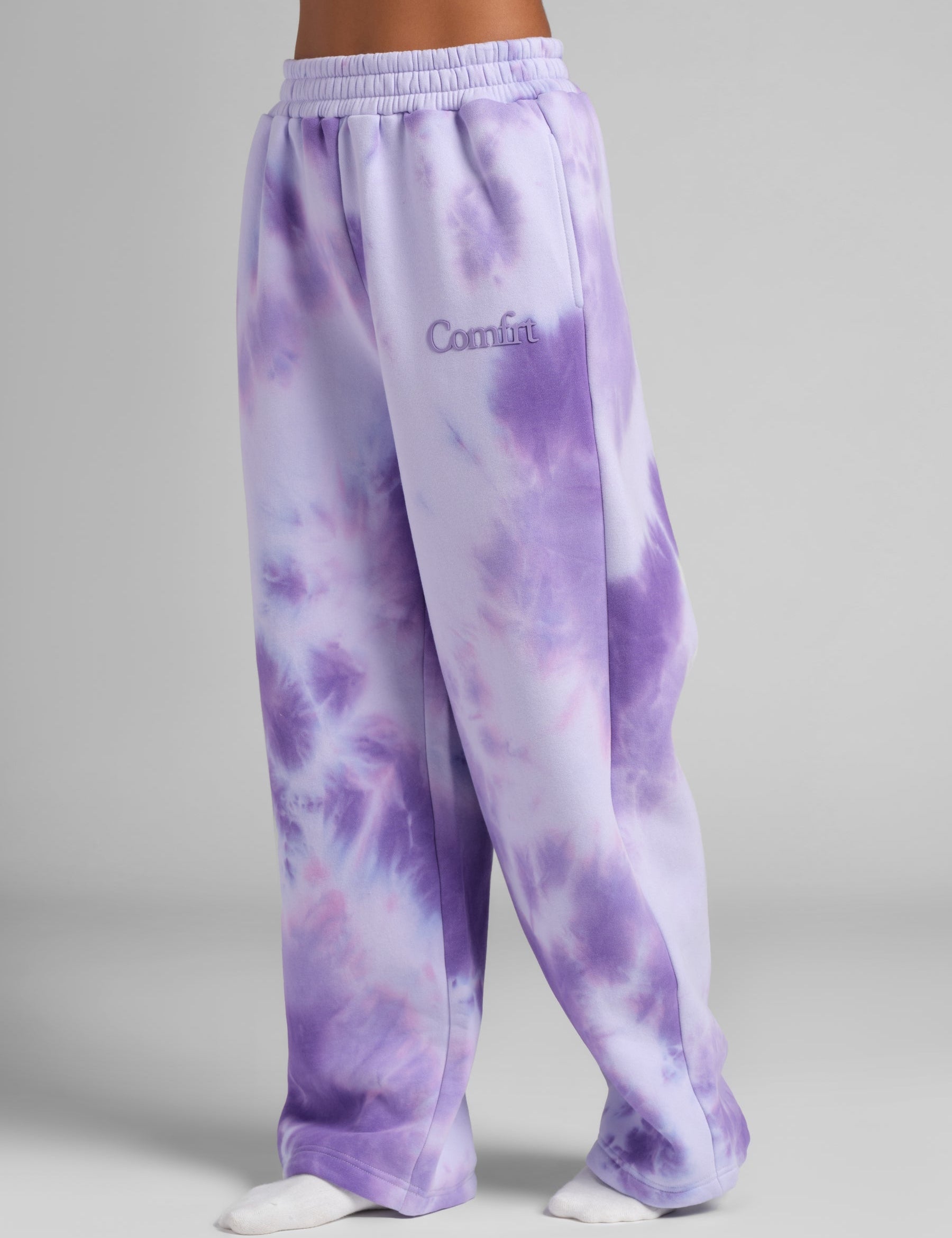 Minimalist Straight Leg Sweatpants