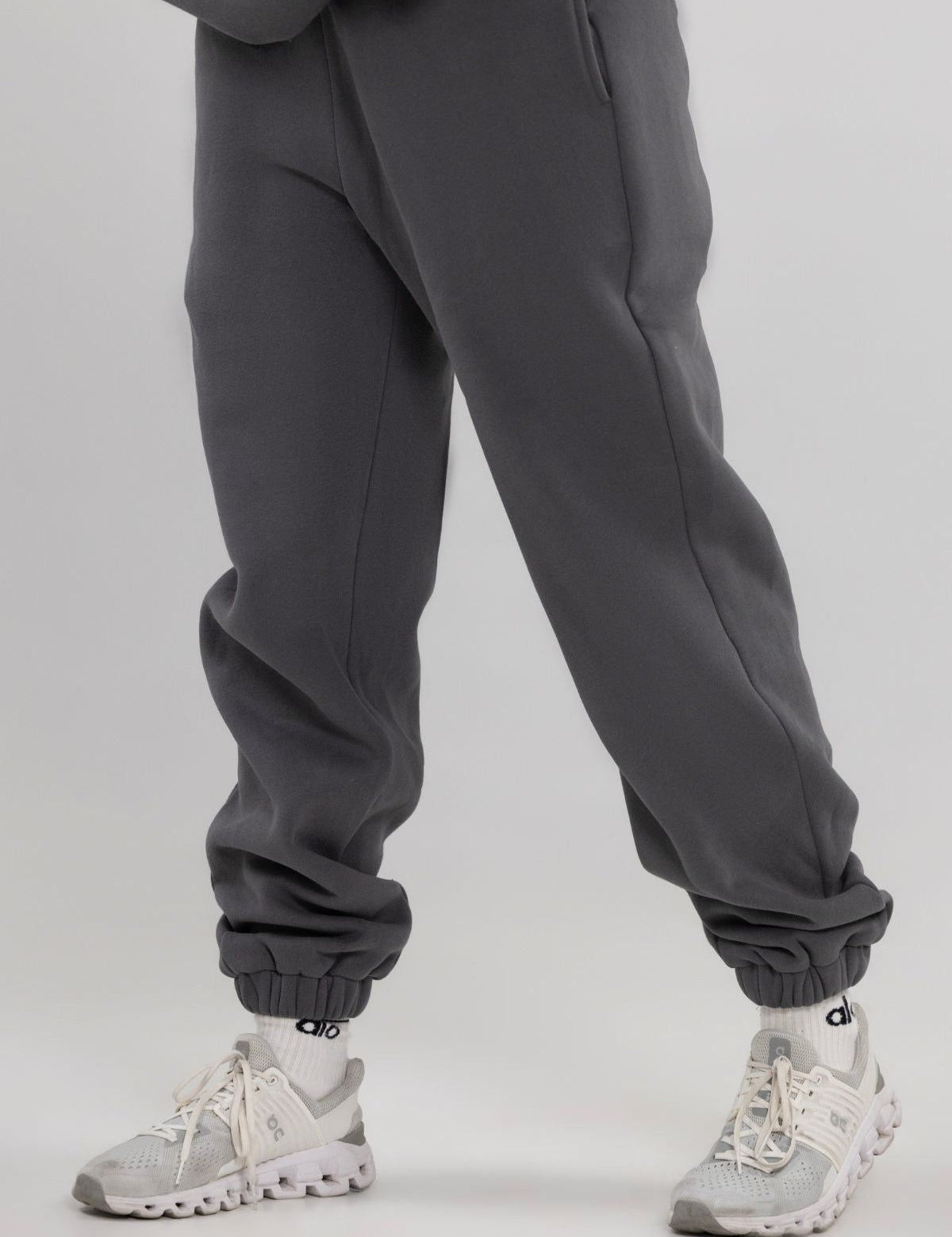 Travel Essentials Sweatpants - Pre-Order