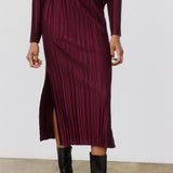 Relaxed Pleated Skirt
