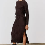 Relaxed Pleated Skirt